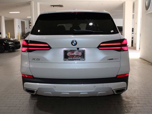 Used 2026 BMW X5 sDrive40i w/ Climate Comfort Package image 6