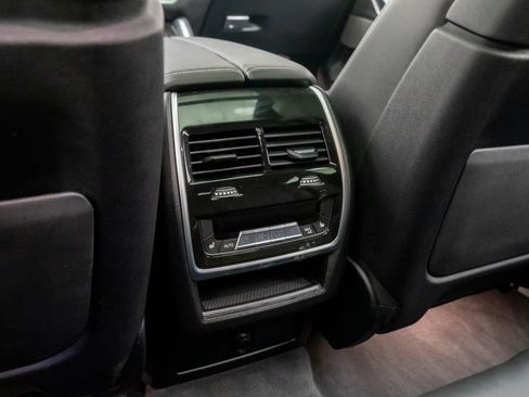 Certified 2024 BMW X6 M60i w/ Dynamic Handling Package image 20