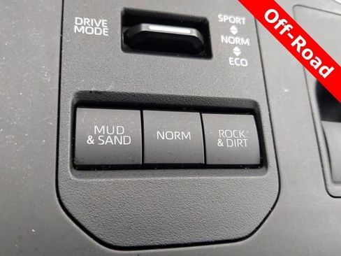 Certified 2024 Toyota Highlander LE image 14