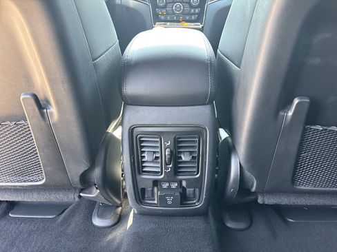 Used 2019 Jeep Grand Cherokee Limited X AWD/4WD image 17