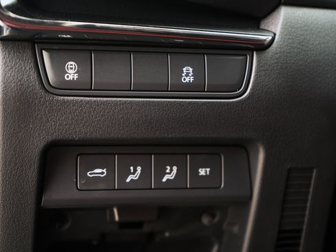 Used 2023 MAZDA MAZDA3 s image 38