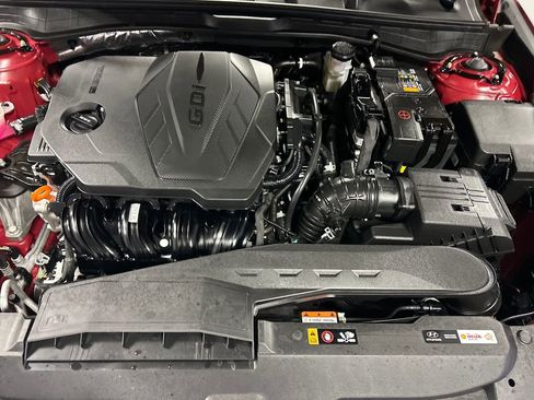 Used 2025 Hyundai Sonata SE FWD image 24