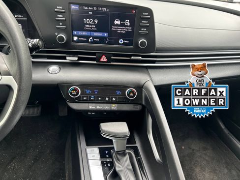 Certified 2023 Hyundai Elantra SEL w/ Winter Weather Package FWD image 20