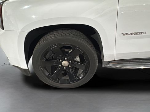 Used 2016 GMC Yukon SLT w/ HD Trailering Package AWD/4WD image 36