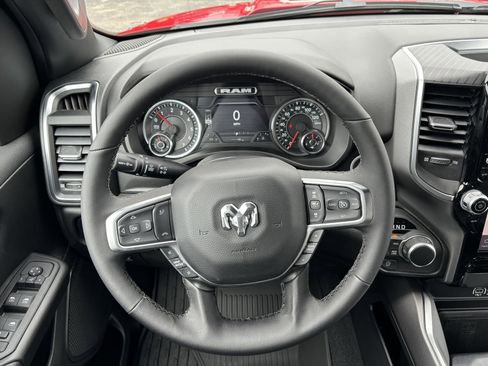Used 2025 RAM 1500 Big Horn AWD/4WD image 16