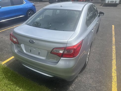 Used 2015 Subaru Legacy 2.5i Premium AWD/4WD image 7