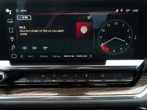 Used 2024 GMC Sierra 1500 Elevation image 25