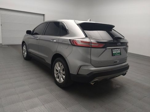 Used 2020 Ford Edge Titanium w/ Equipment Group 301A image 5