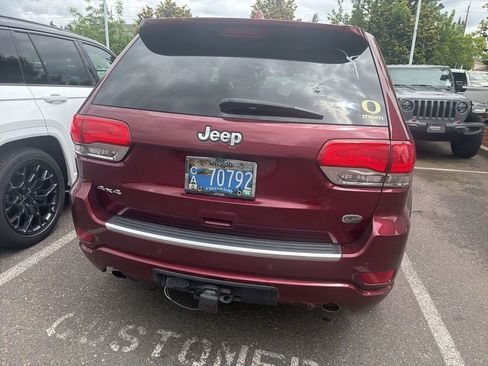 Used 2016 Jeep Grand Cherokee Overland AWD/4WD image 5