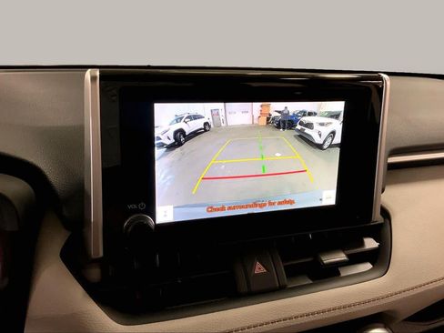Used 2025 Toyota RAV4 XLE w/ Weather Package AWD/4WD image 27