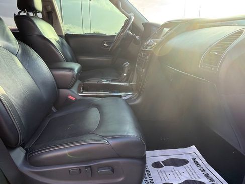 Used 2017 INFINITI QX80 2WD image 12