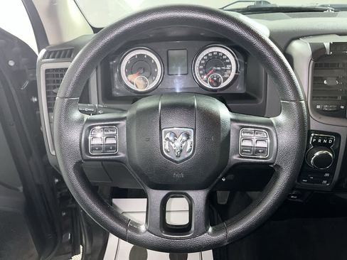 Used 2017 RAM 1500 Express w/ Black Ram 1500 Express Group image 16