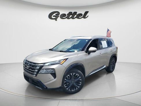 Used 2026 Nissan Rogue Platinum w/ Platinum Premium Package AWD/4WD image 1