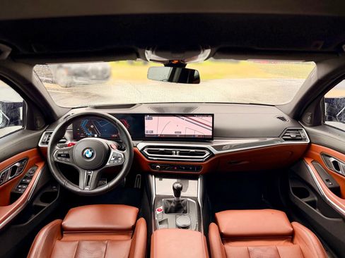 Used 2023 BMW M3 w/ Executive Package RWD image 5