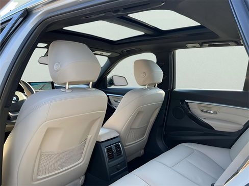 Used 2016 BMW 328i xDrive Wagon image 24