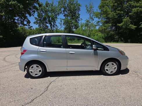 Used 2013 Honda Fit image 7