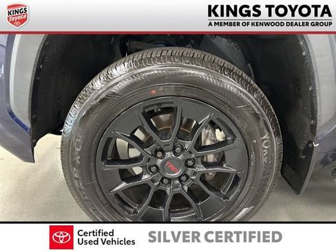 Certified 2022 Toyota Tundra Limited w/ TRD Off-Road Package AWD/4WD image 27