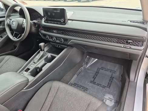 Used 2023 Honda Accord LX image 29