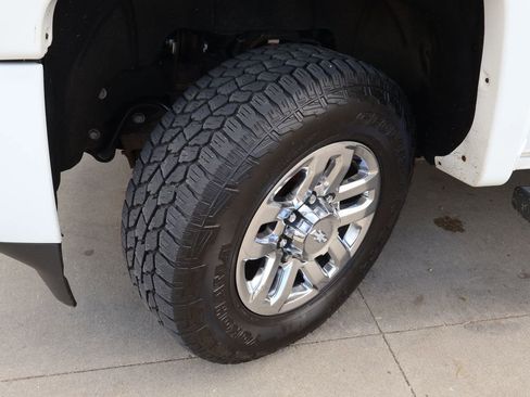 Used 2018 Chevrolet Silverado 3500 LTZ w/ Duramax Plus Package image 40