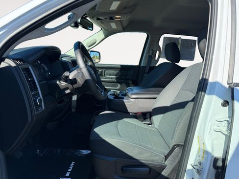 Used 2022 RAM 1500 Tradesman w/ Electronics Group image 10