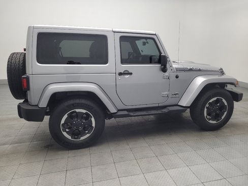 Used 2014 Jeep Wrangler Polar Edition image 10