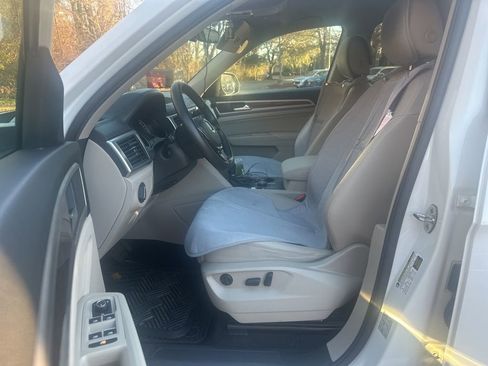 Used 2019 Volkswagen Atlas SE image 14