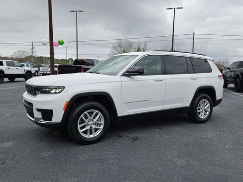New 2026 Jeep Grand Cherokee L Laredo w/ Trailer Tow Package image 2