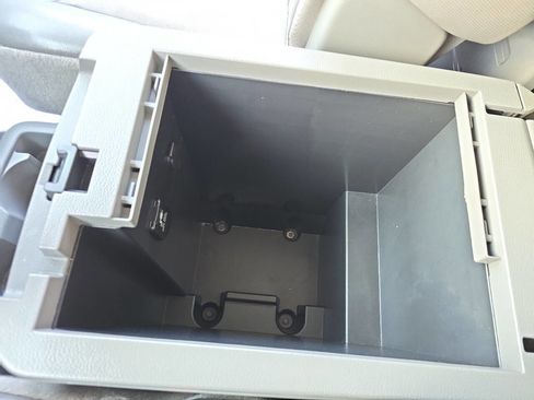 Used 2020 Nissan NV 2500 SV w/ Navigation Package image 33