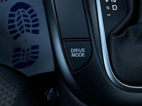 Used 2025 Kia Soul LX w/ LX Technology Package image 22