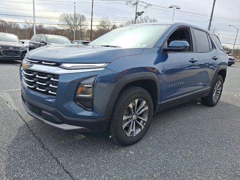 Certified 2026 Chevrolet Equinox LT w/ Convenience Package II image 3