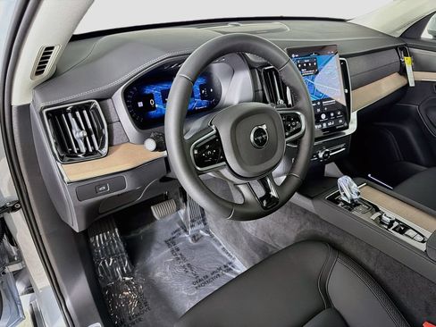 New 2026 Volvo XC90 B6 Plus w/ Protection Package Premier AWD/4WD image 9