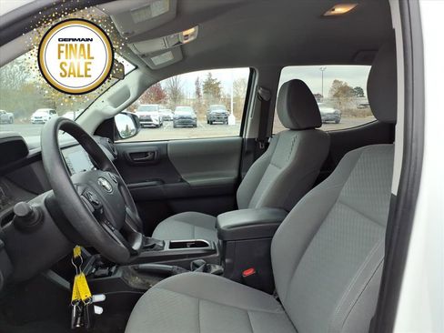 Used 2023 Toyota Tacoma SR image 11
