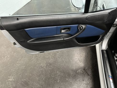 Used 2000 BMW Z3 image 15