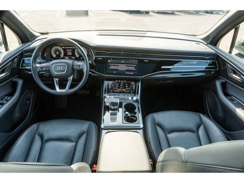 Used 2025 Audi Q7 3.0T Premium Plus AWD/4WD image 22