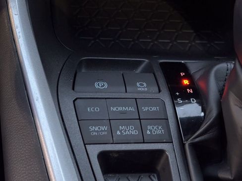 New 2025 Toyota RAV4 LE image 25