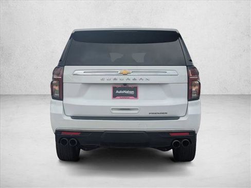 Used 2023 Chevrolet Suburban Premier image 7