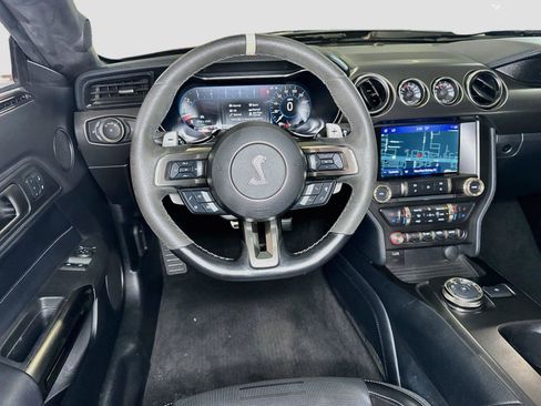 Used 2021 Ford Mustang Shelby GT500 w/ Technology Package RWD image 11