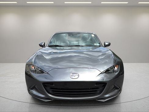Used 2023 MAZDA MX-5 Miata Grand Touring RWD image 2