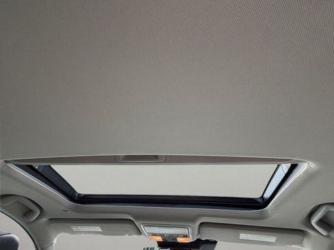 Used 2019 Honda Accord Touring image 22