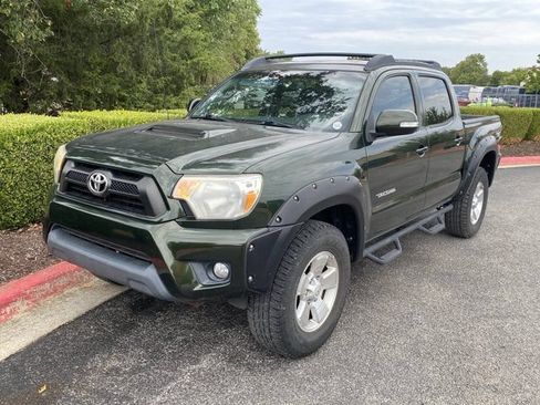 Used 2012 Toyota Tacoma 4x4 Double Cab w/ TRD Sport Pkg image 3