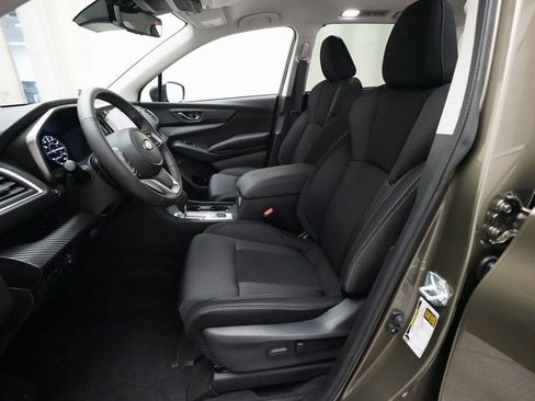Used 2025 Subaru Ascent Premium image 7