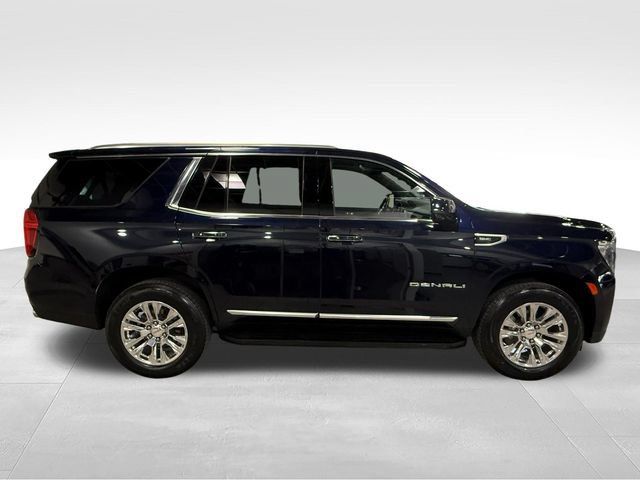 Used 2024 GMC Yukon Denali AWD/4WD image 8