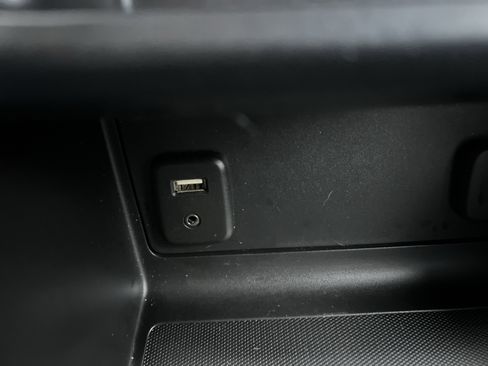 Used 2018 GMC Canyon W/T w/ Convenience Package image 18