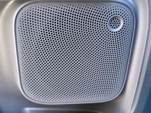 New 2025 Ford Maverick XL image 13