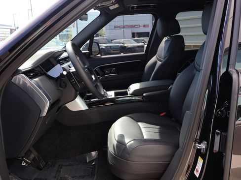 Used 2024 Land Rover Range Rover SE AWD/4WD image 23