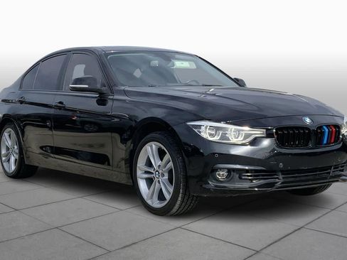 Used 2018 BMW 320i Sedan image 3