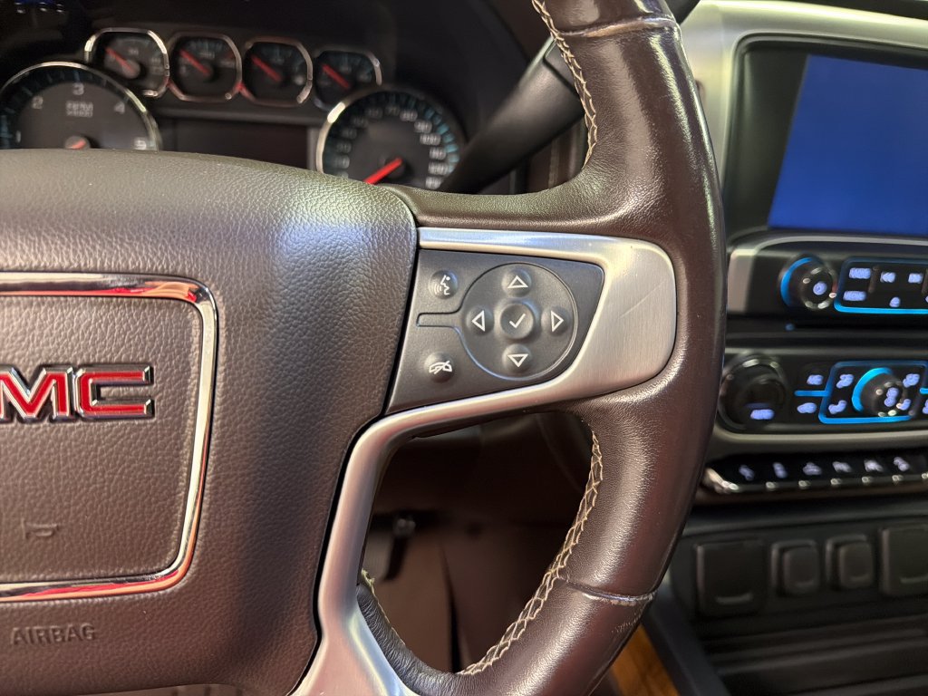 Used 2018 GMC Sierra 1500 SLT AWD/4WD image 35