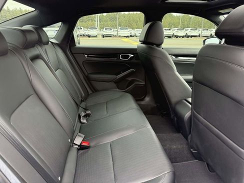 Used 2025 Honda Civic Sport image 15
