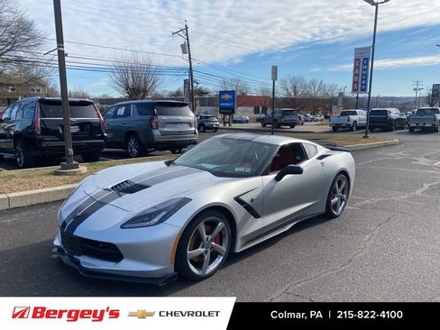 Used 2018 Chevrolet Corvette Stingray Coupe image 8