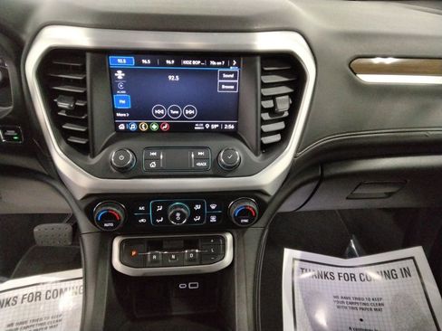 Used 2023 GMC Acadia SLE w/ Elevation Edition image 20